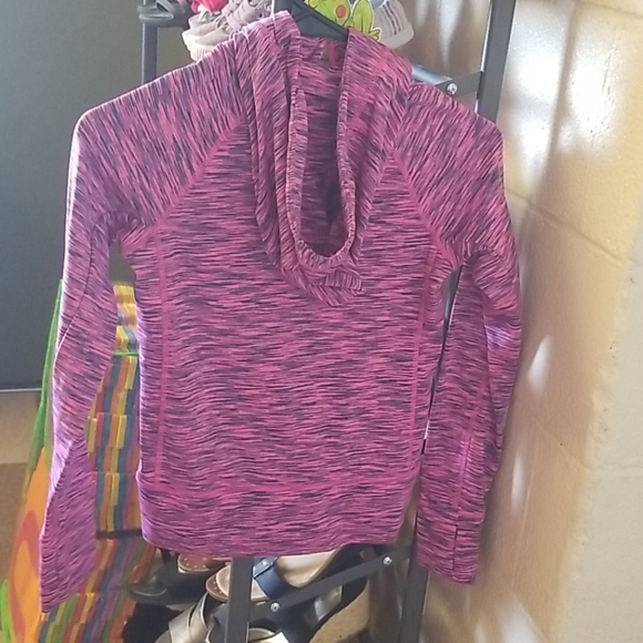 Hooded jacket - Picture 3 of 3